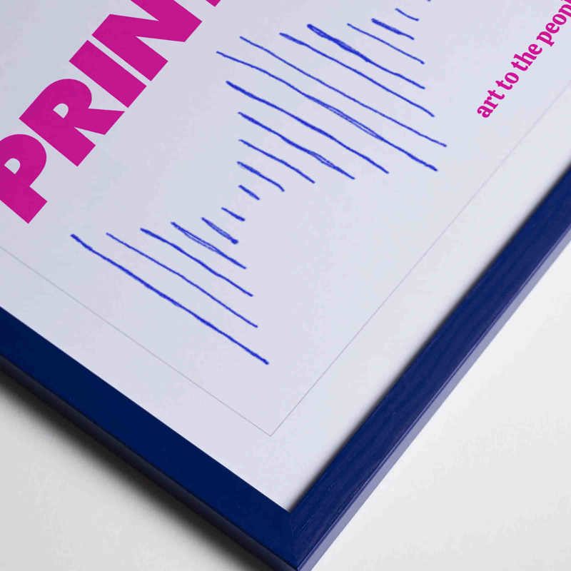 • Swedish wooden frames • Thin profile that emphasizes the art