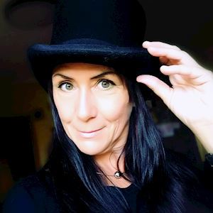 Eve Mazur