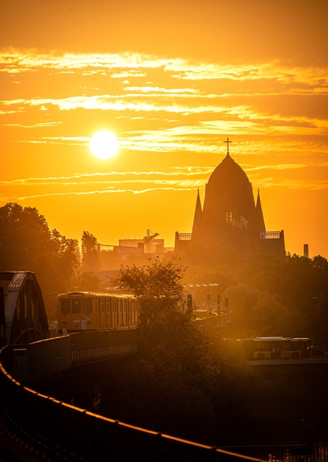 Sonnenaufgang Möckernbrücke