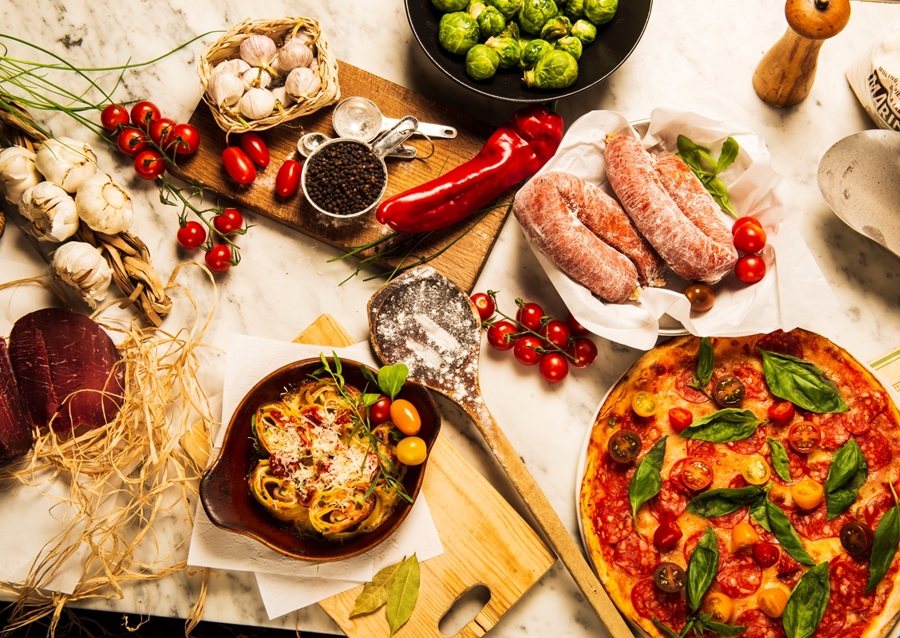 Mesa de jantar italiana