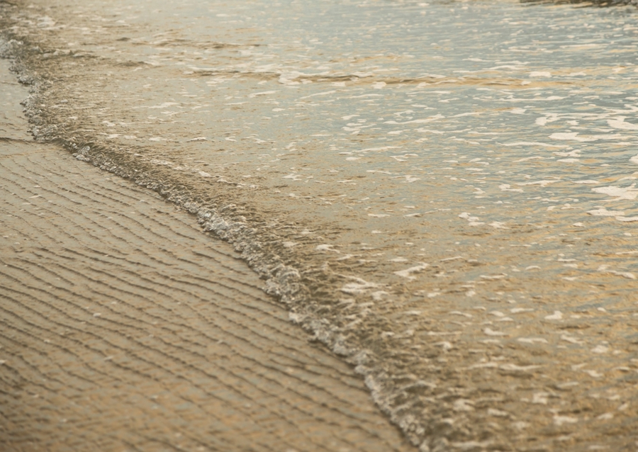 Coucher du soleil et de l’eau de mer