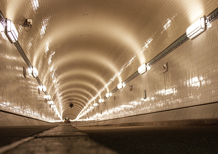 Den gamle Elbtunnel i Hamborg