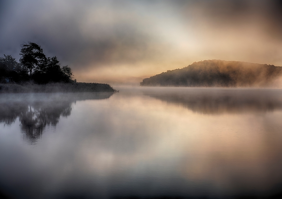 Lever de soleil au lac Rådasjön