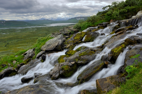 Poster: Cascade à Tjålmejaure - Peter Rolén