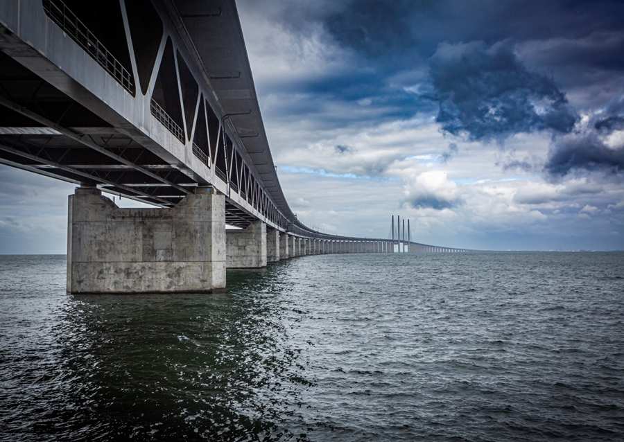 Die Öresundbrücke bei schlechtem Wetter