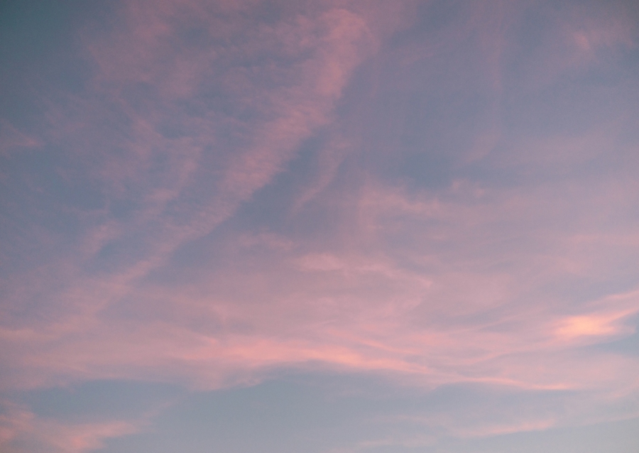 Rosafarbener Himmel in der Toskana | Italien