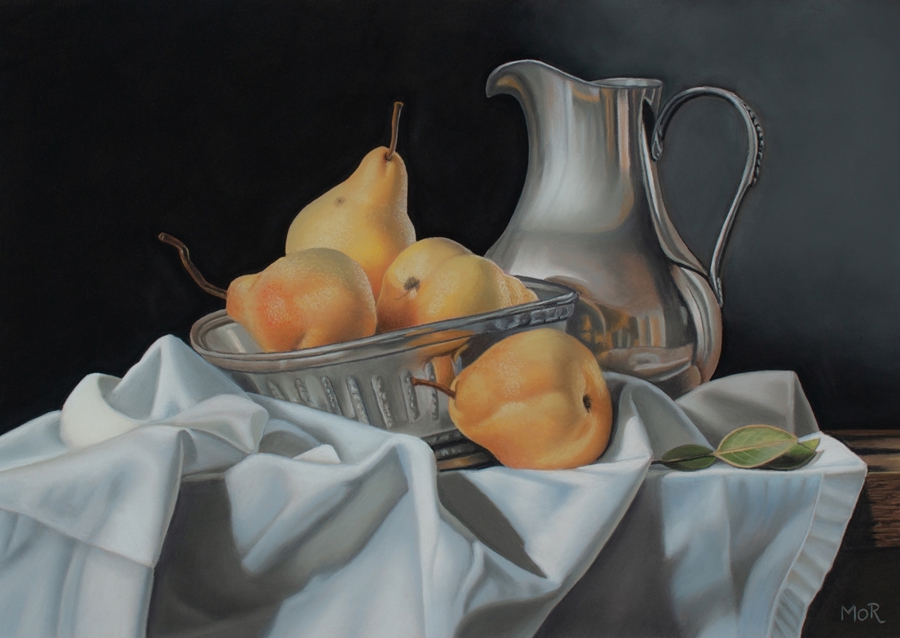 Gruszki i srebrny dzbanek