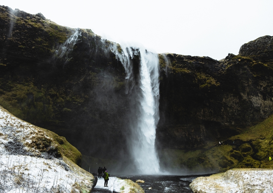 Seljalandsfoss bei stürmischem Wetter