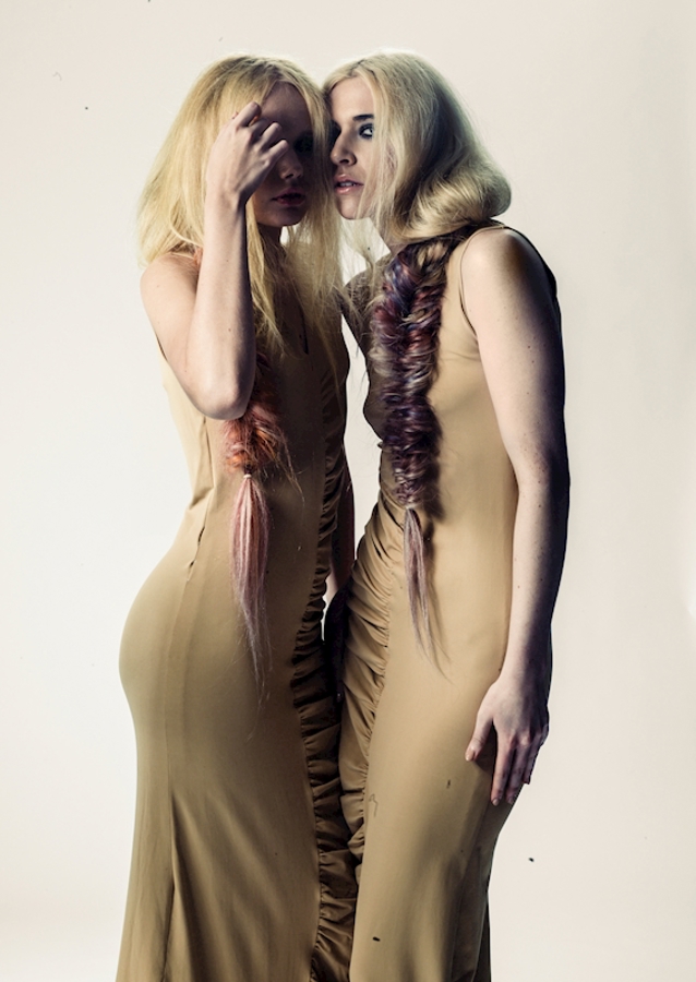Paar in Beige