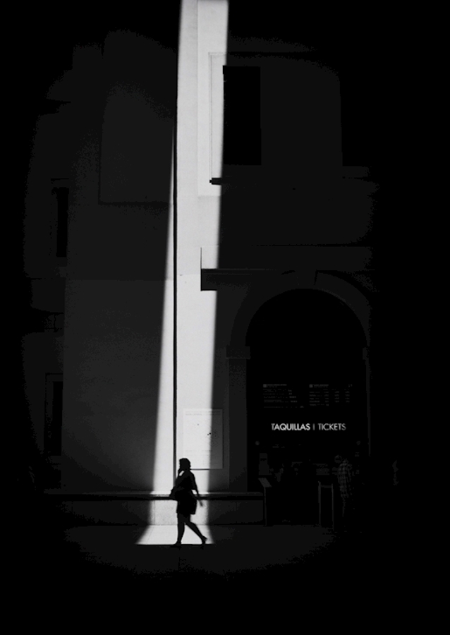 Shadow Walker