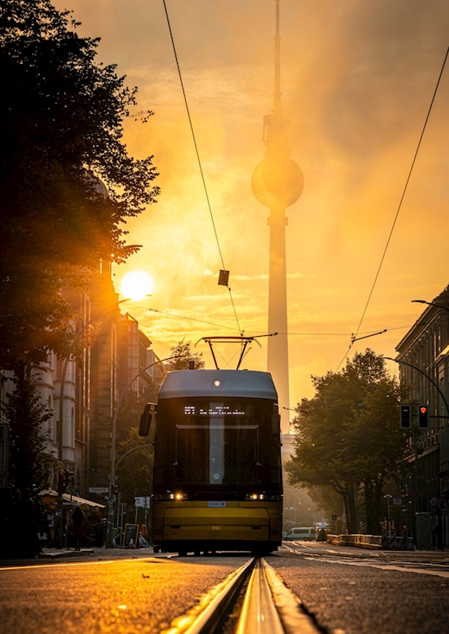 Oranienburger Straße 2