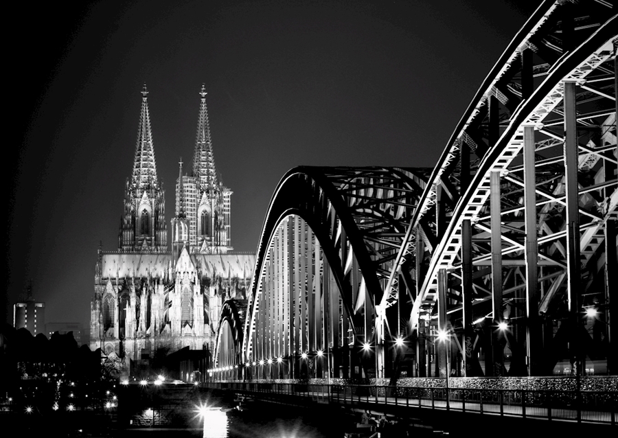 Katedrála a Hohenzollernský most