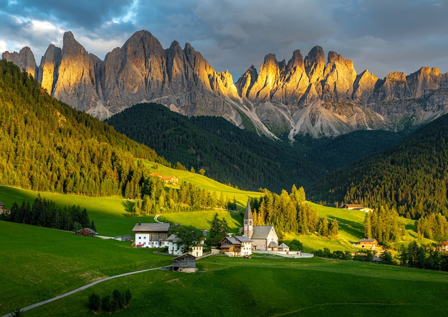 Sonnenuntergang in den Dolomit