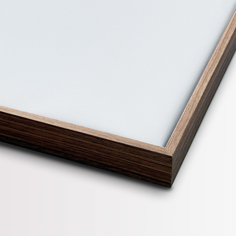 • Swedish wooden frames • Thin profile that emphasizes the art